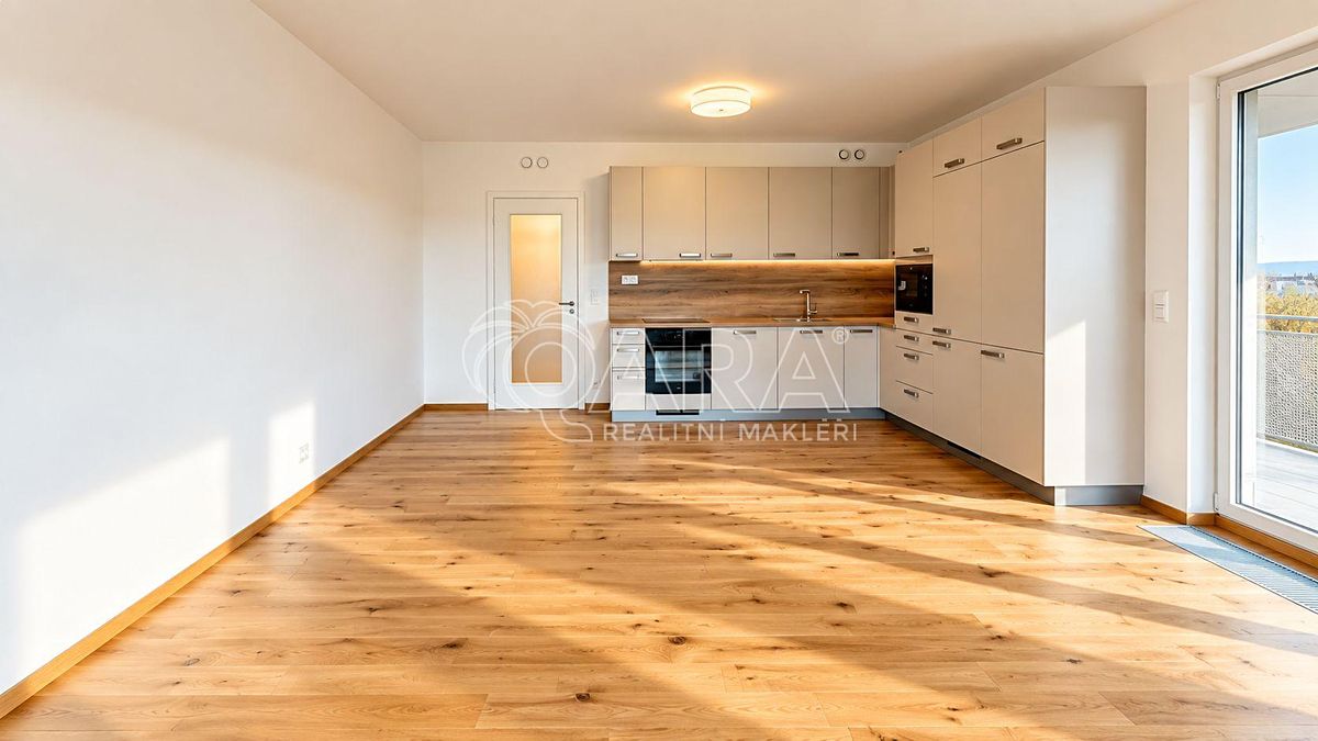 Pronájem bytu 3+kk 94 m² – fotografie 4