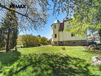 Haus zum Kauf, 240 m² (2 von 30)