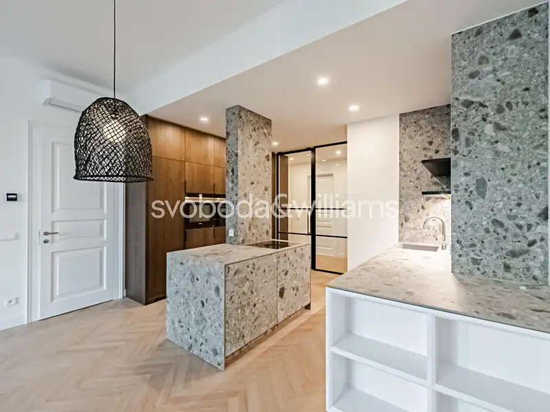 Pronájem bytu 4+kk 118 m², Praha – náhled fotky 3