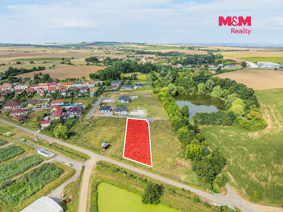 Prodej stavebního pozemku 1642 m² – fotografie 3