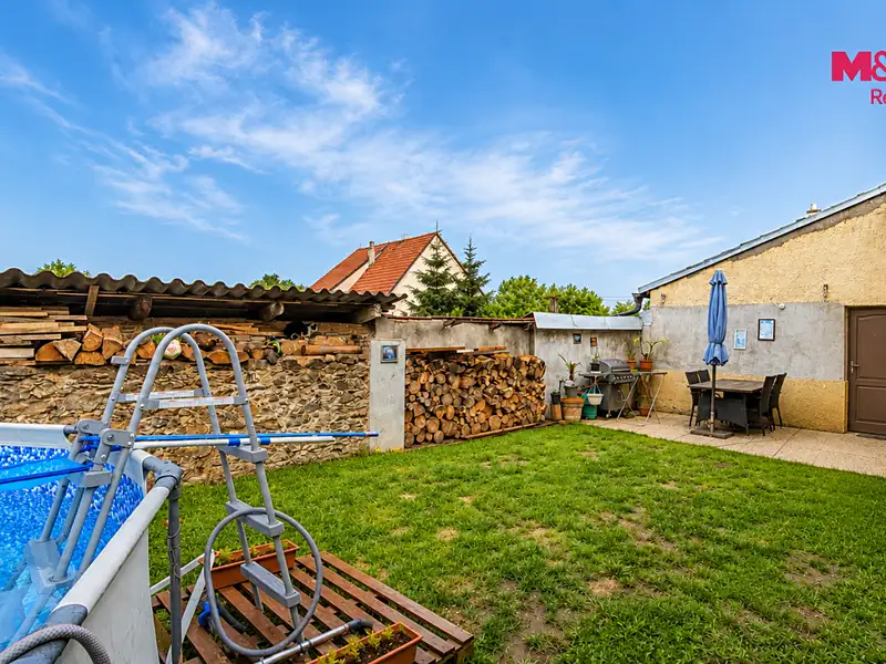Prodej rodinného domu 92 m², pozemek 288 m², Plaňany – náhled fotky 2