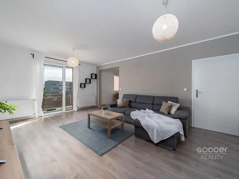 Prodej bytu 3+1 69 m², Nehvizdy – náhled fotky 1