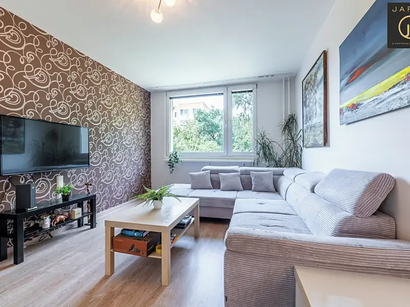 Prodej bytu 3+1 61 m², Praha – náhled fotky 3