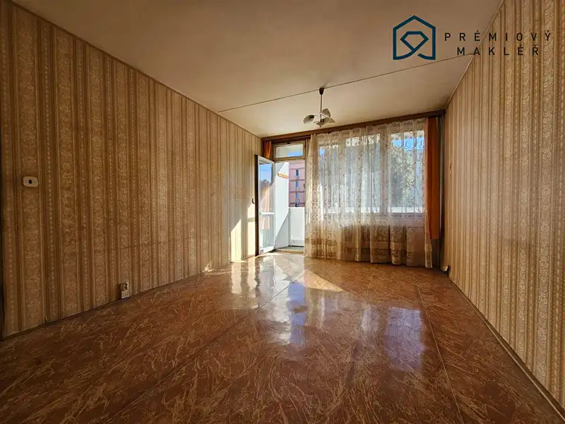 Prodej bytu 3+1 82 m², Louny – náhled fotky 2