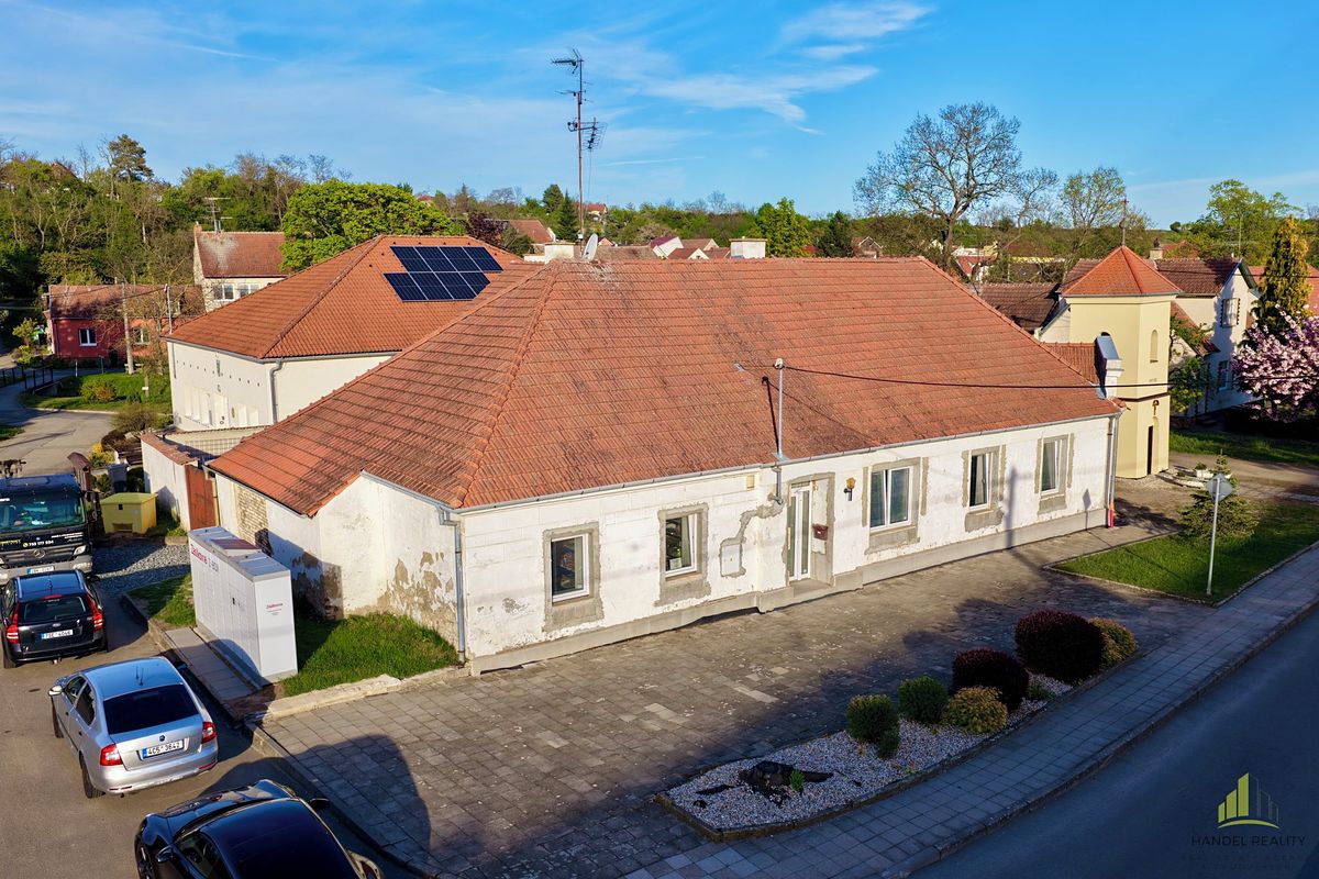 Prodej obchodního prostoru 370 m²