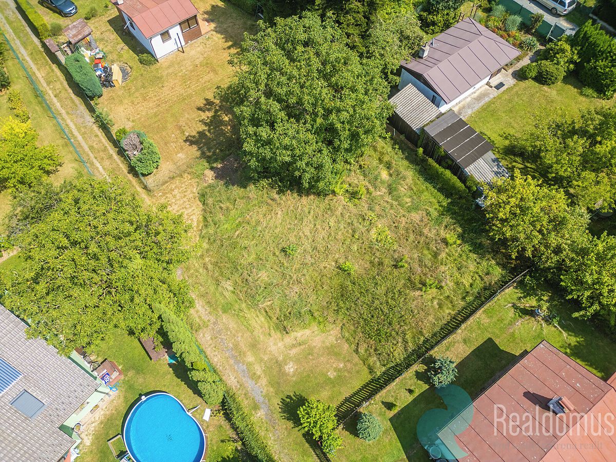 Prodej stavebního pozemku 430 m² – fotografie 2