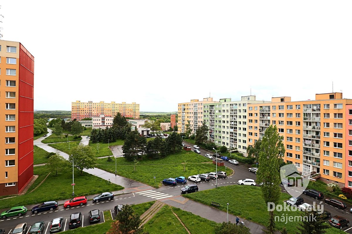Pronájem bytu 2+kk 40 m² – fotografie 3