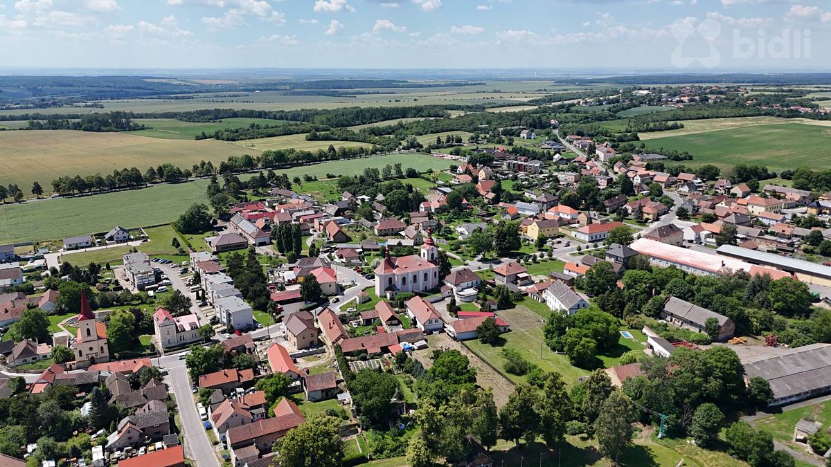 Prodej stavebního pozemku 1275 m² – fotografie 4