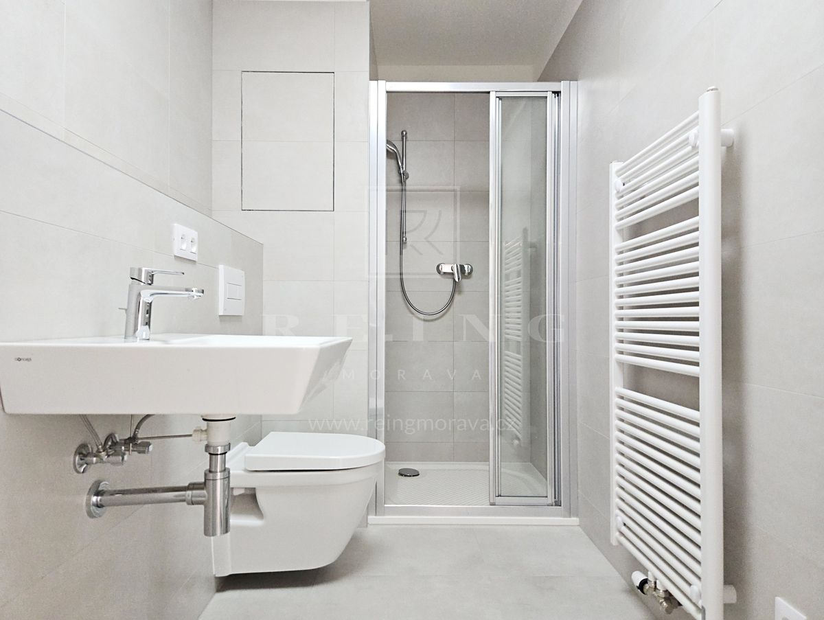 Pronájem bytu 1+kk 39 m² – fotografie 5