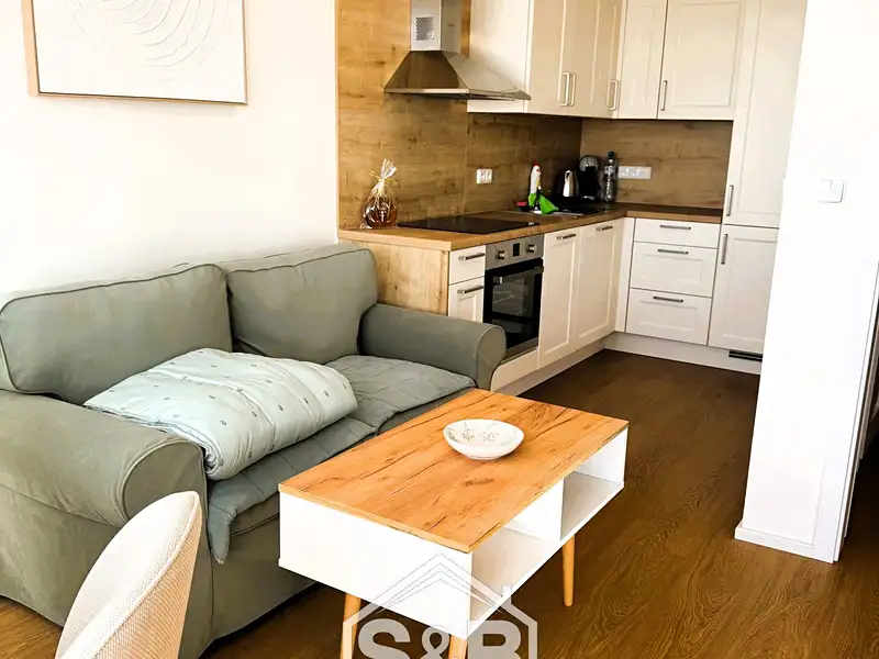 Prodej bytu 2+kk 45 m², Praha – náhled fotky 1