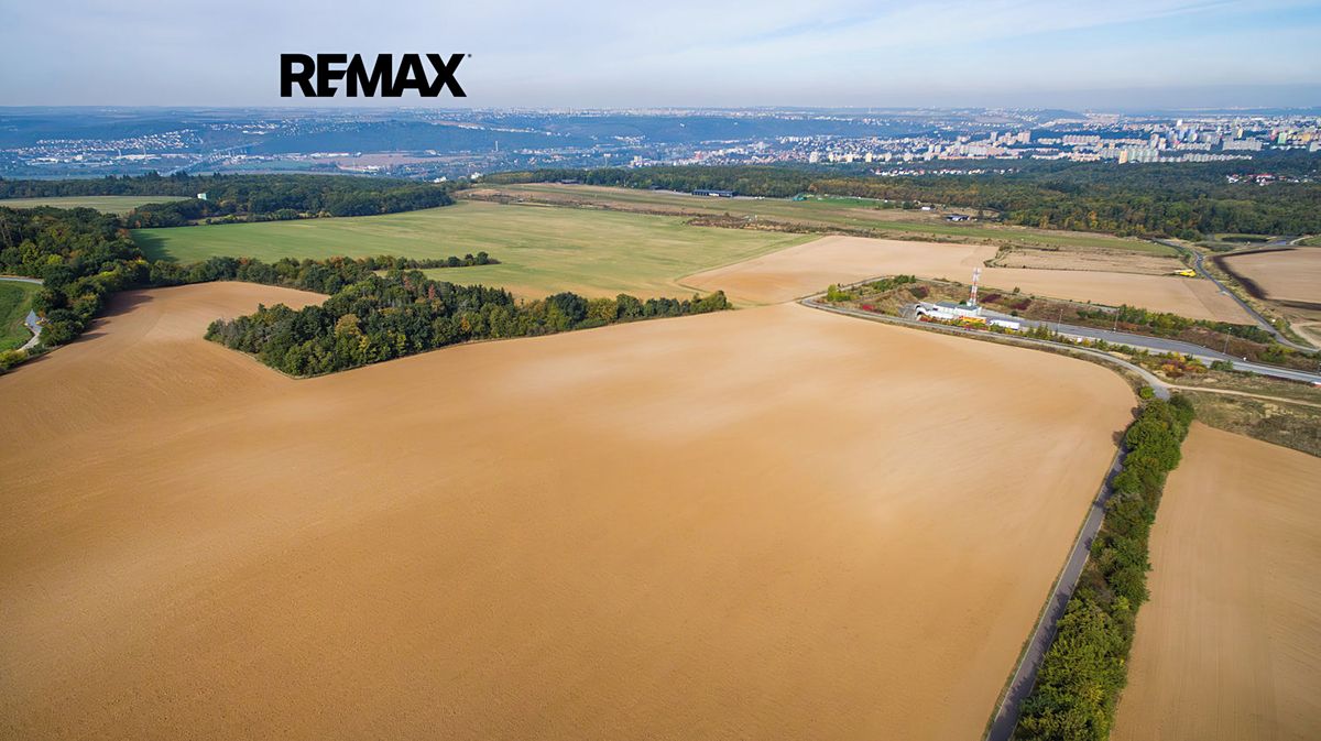 Prodej pole 5652 m² – fotografie 2