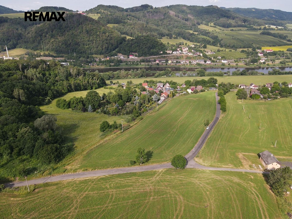 Prodej stavebního pozemku 17584 m², Děčín – fotka 1 z 3