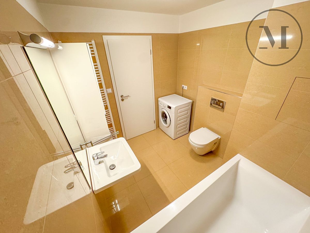 Pronájem bytu 2+kk 48 m² – fotografie 3