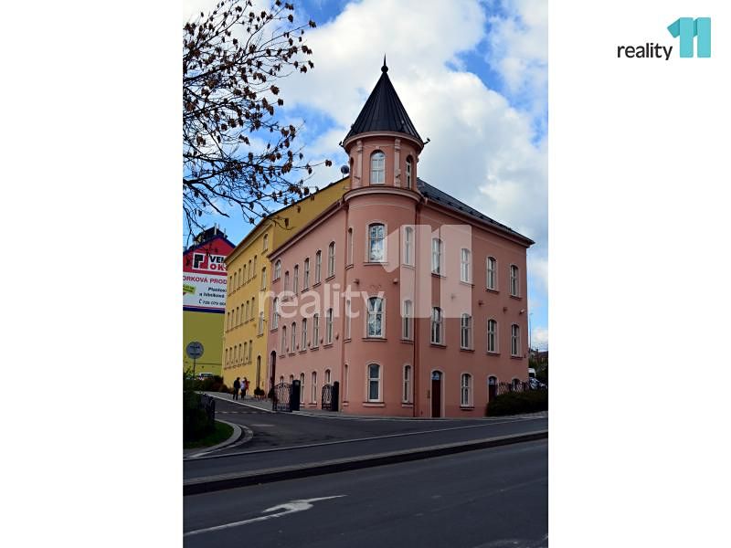 Pronájem kanceláře 14 m² – fotografie 3