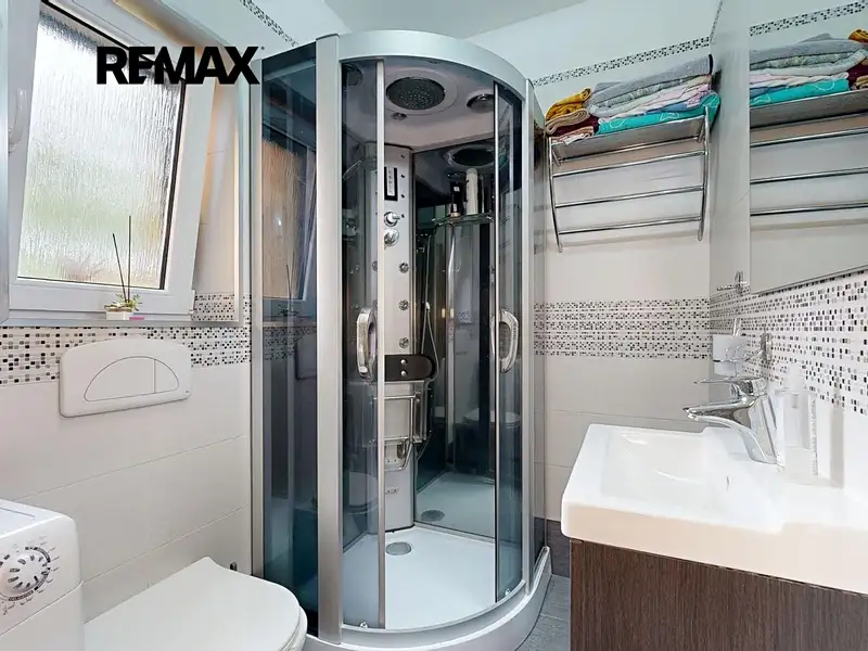 Prodej vícegeneračního domu 182 m², pozemek 615 m², Bavorov – náhled fotky 3