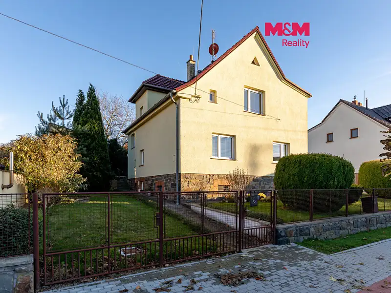 Prodej rodinného domu 120 m², pozemek 1537 m², Opava – náhled fotky 1
