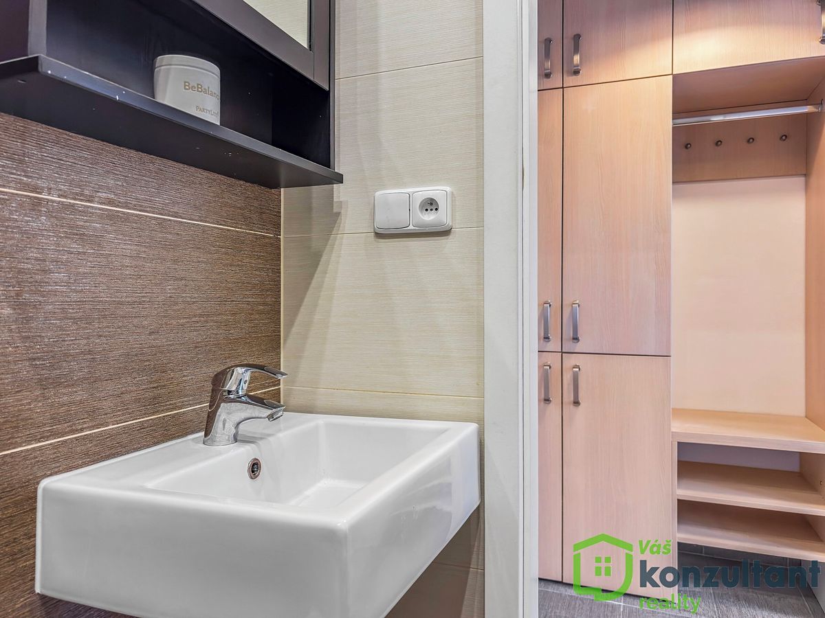 Prodej bytu 1+kk 22 m² – fotografie 3