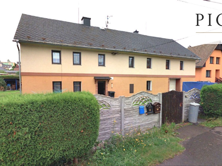 Pronájem bytu 3+1, 77 m² (2 z 8)