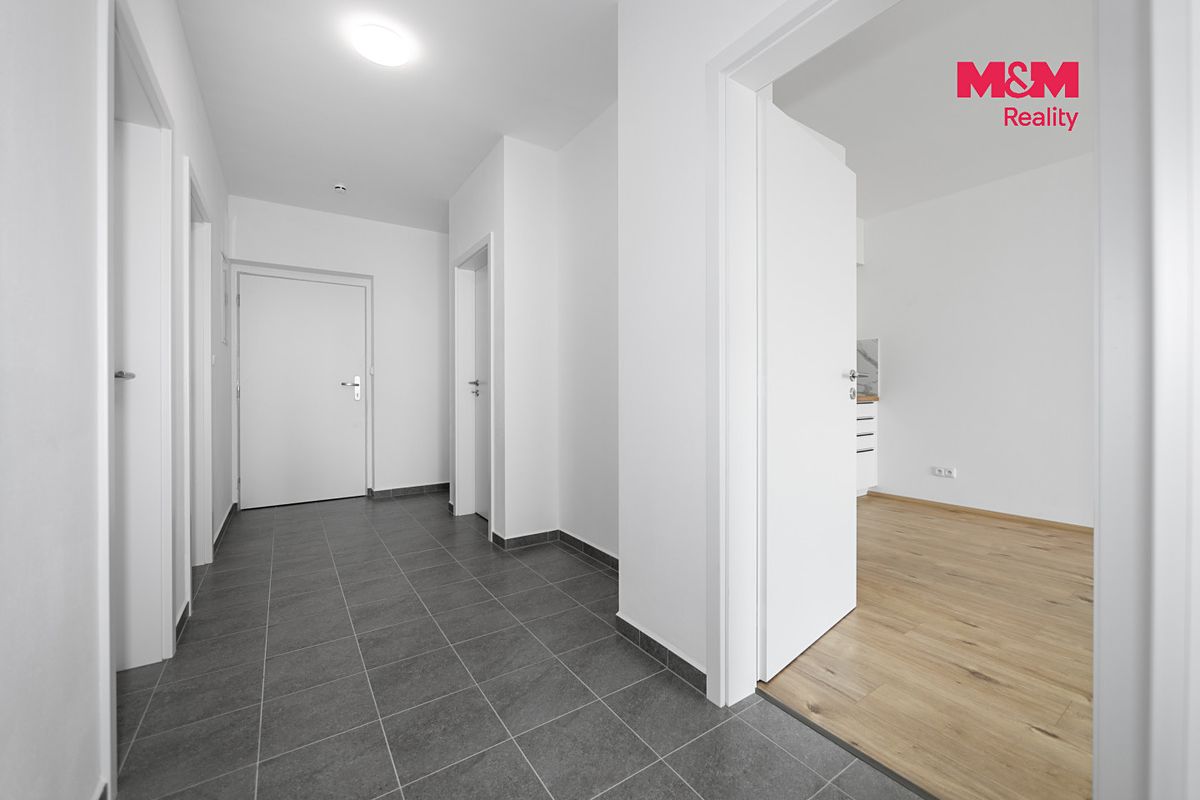 Pronájem bytu 2+kk 66 m² – fotografie 5