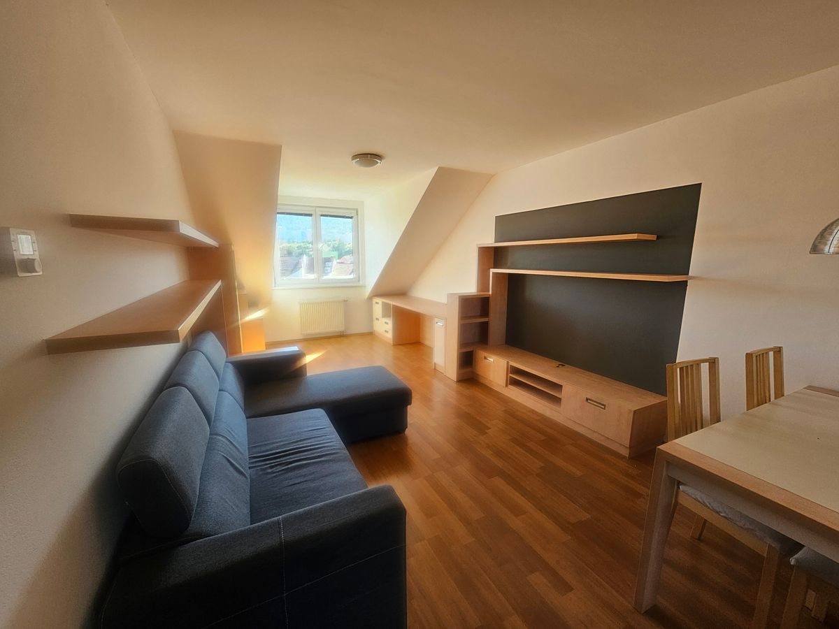 Pronájem bytu 2+kk 68 m²