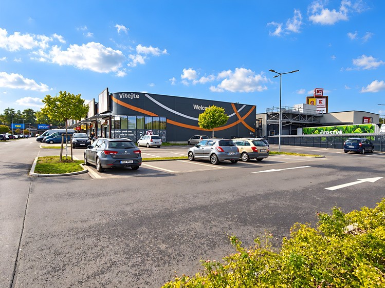 Pronájem komerčního prostoru, 160 m² (10 z 15)
