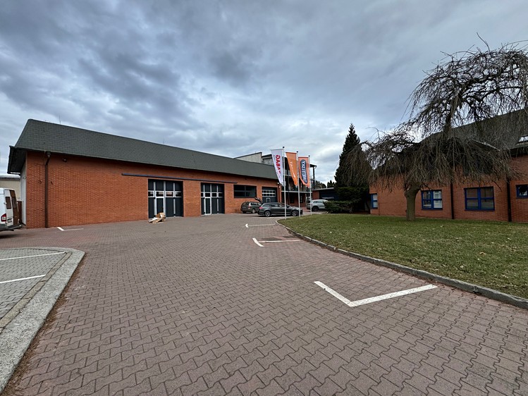 Pronájem komerčního prostoru, 260 m² (8 z 9)
