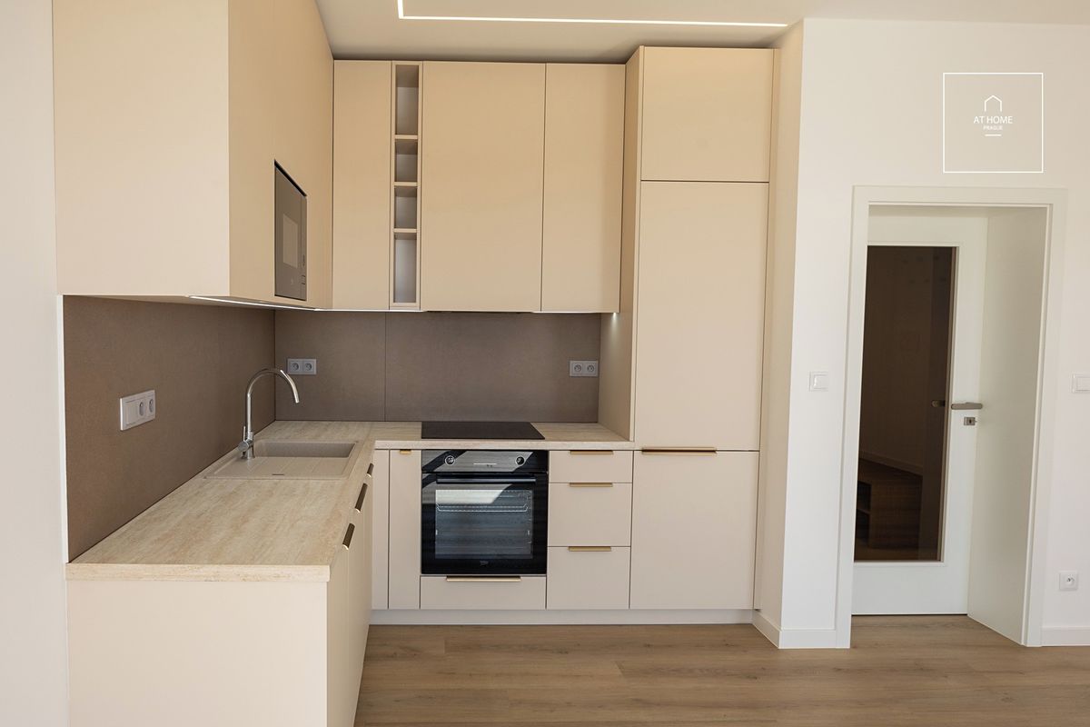 Pronájem bytu 3+kk 65 m² – fotografie 5