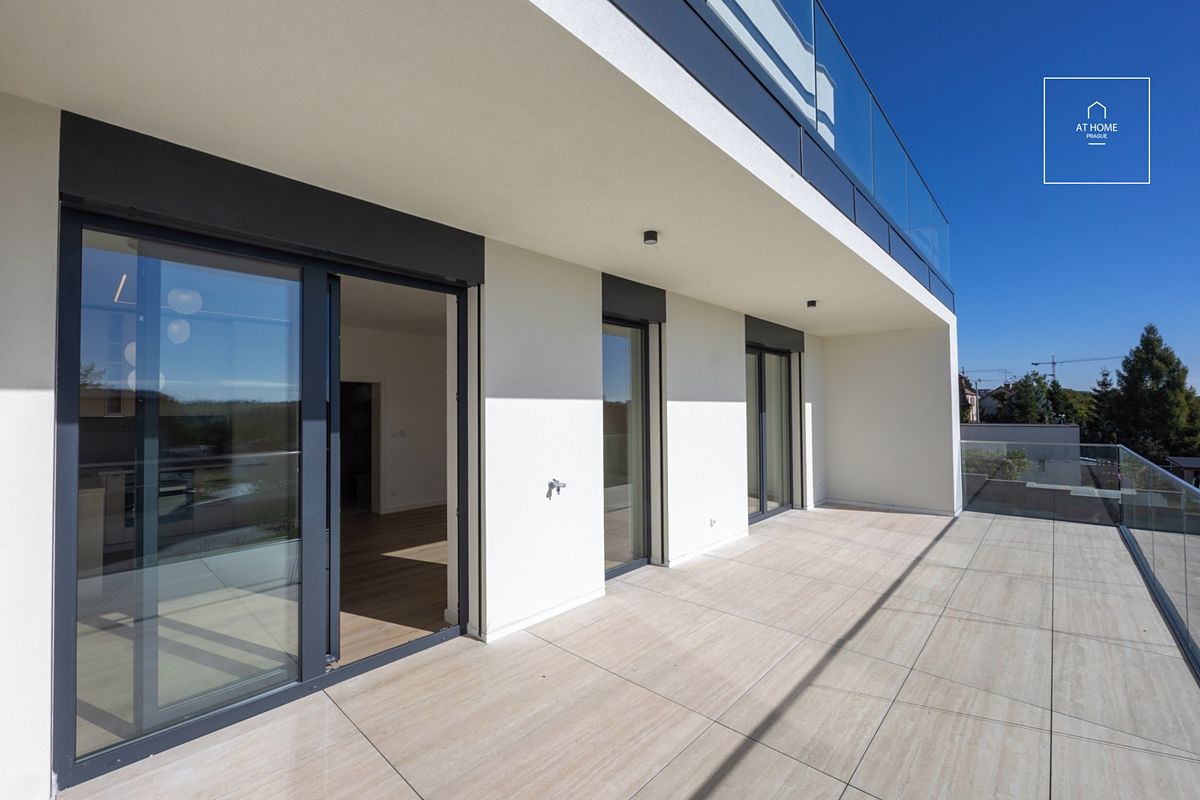 Pronájem bytu 3+kk 65 m²
