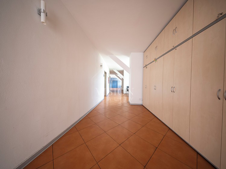 Комерційне приміщення в оренду, 30 м² (15 з 22)