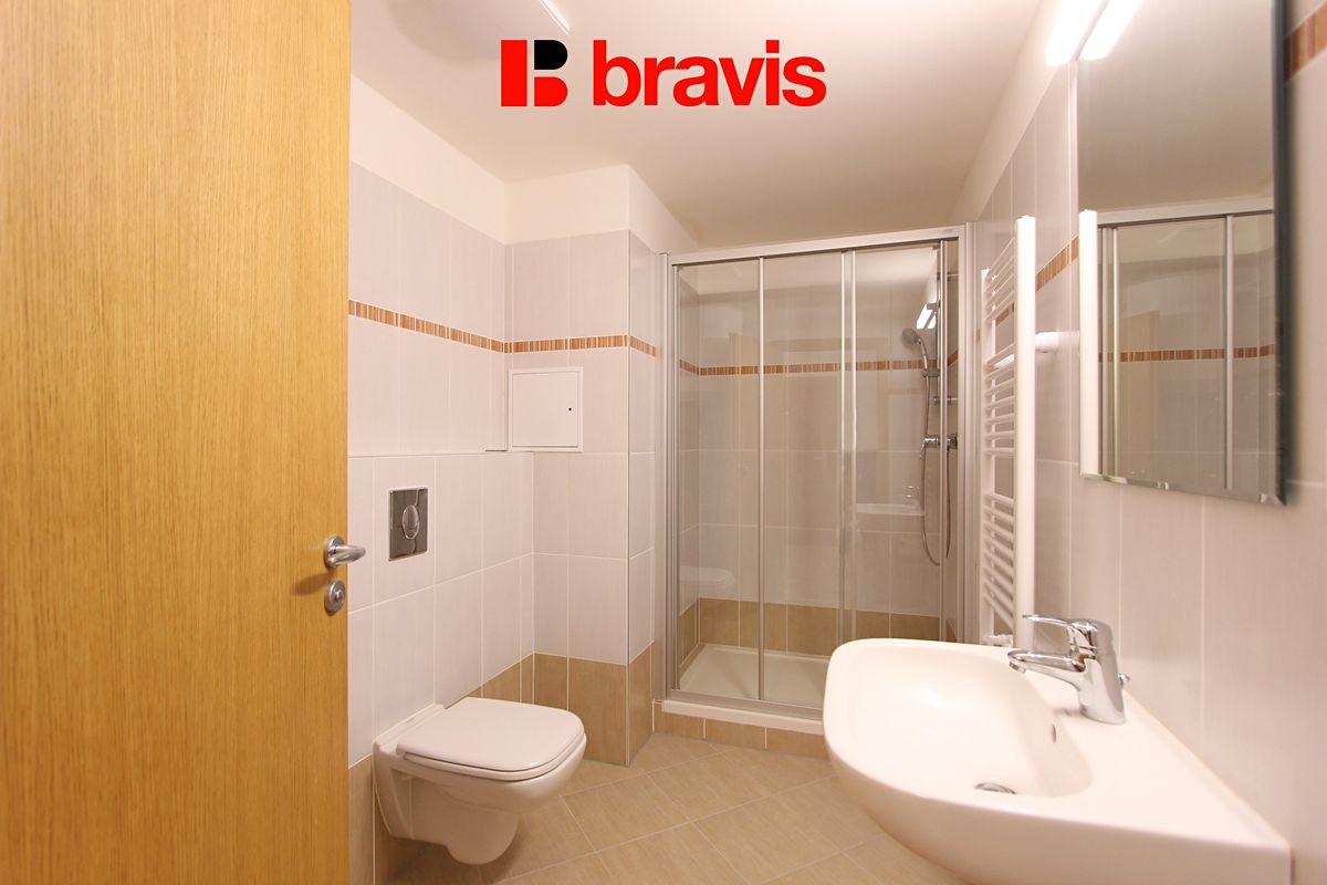 Pronájem bytu 2+kk 39 m² – fotografie 2
