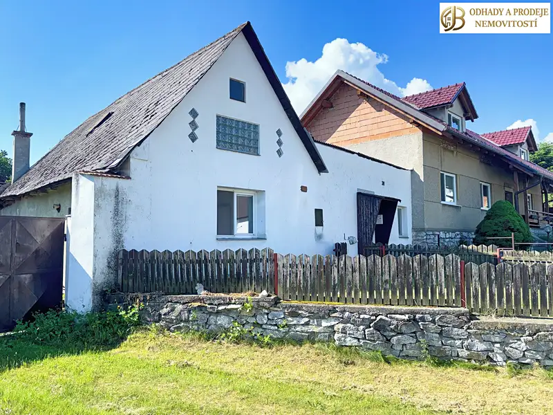 Prodej rodinného domu 231 m², pozemek 275 m², Bílá Lhota – náhled fotky 1