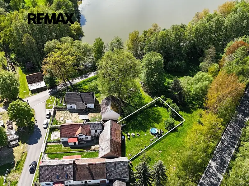 Prodej rodinného domu 203 m², pozemek 1428 m², Tisová – náhled fotky 2