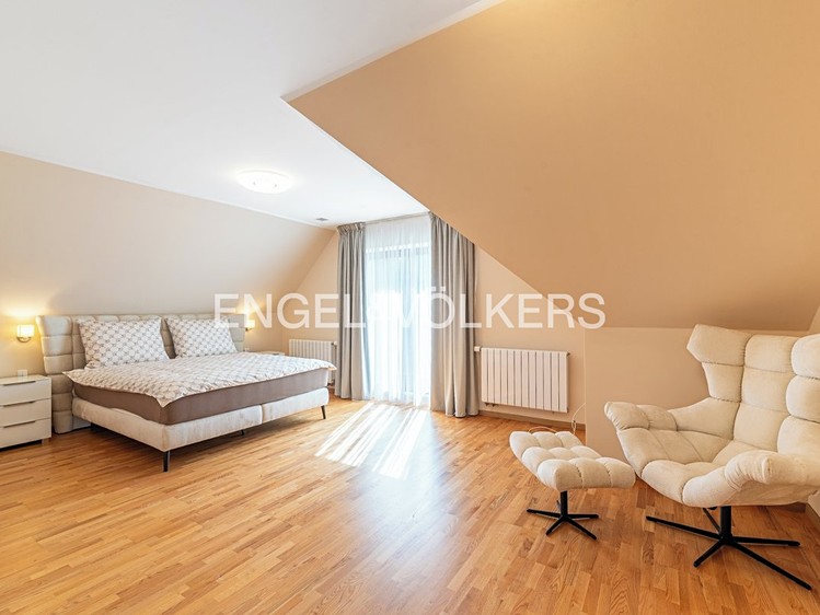Будинок в оренду, 288 м² (8 з 15)