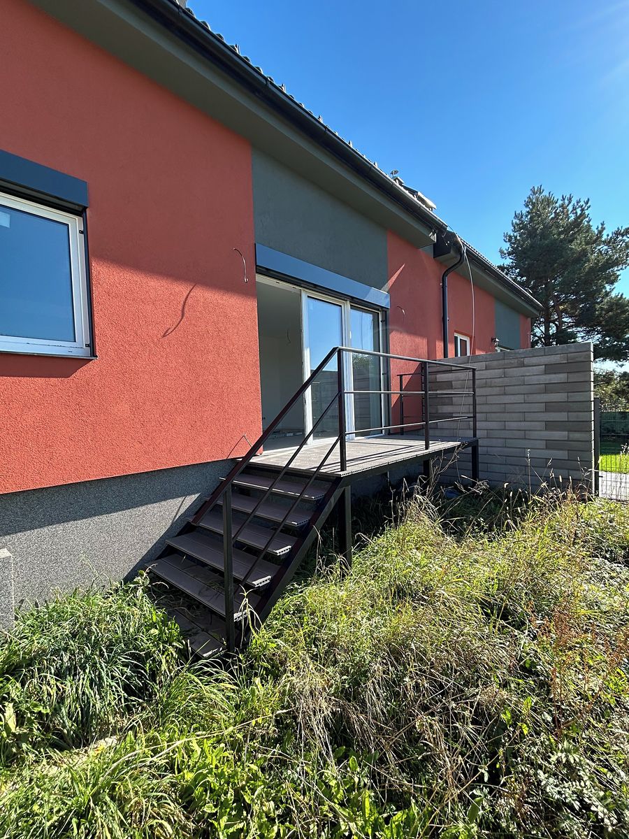 Prodej rodinného domu 153 m², pozemek 252 m² – fotografie 5