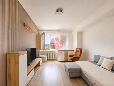 Prodej bytu 2+1, 42 m² (2 z 22)