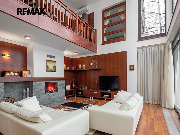 Будинок на продаж, 325 м² (12 з 35)