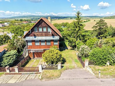Prodej rodinného domu 120 m², pozemek 1223 m²
