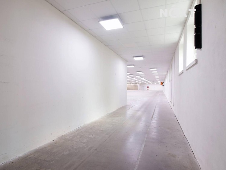 Pronájem komerčního prostoru, 3 100 m² (14 z 36)