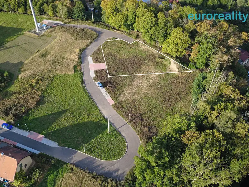 Prodej stavebního pozemku 1211 m², Niměřice – náhled fotky 2