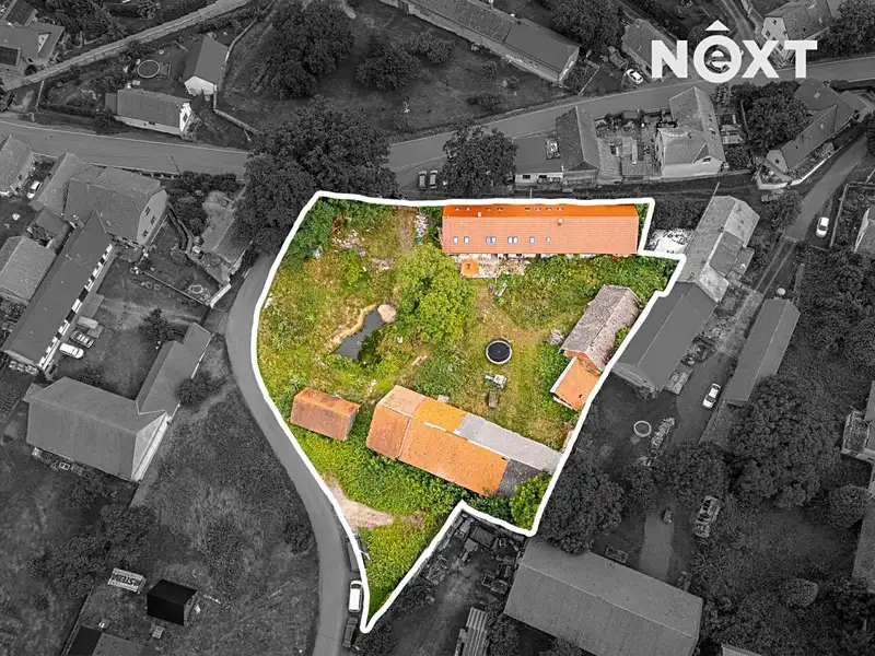 Prodej rodinného domu 330 m², pozemek 3898 m², Černíny – náhled fotky 2
