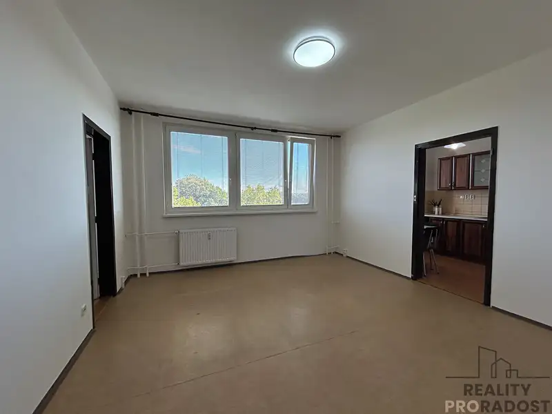 Pronájem bytu 2+1 45 m², Hodonín – náhled fotky 3