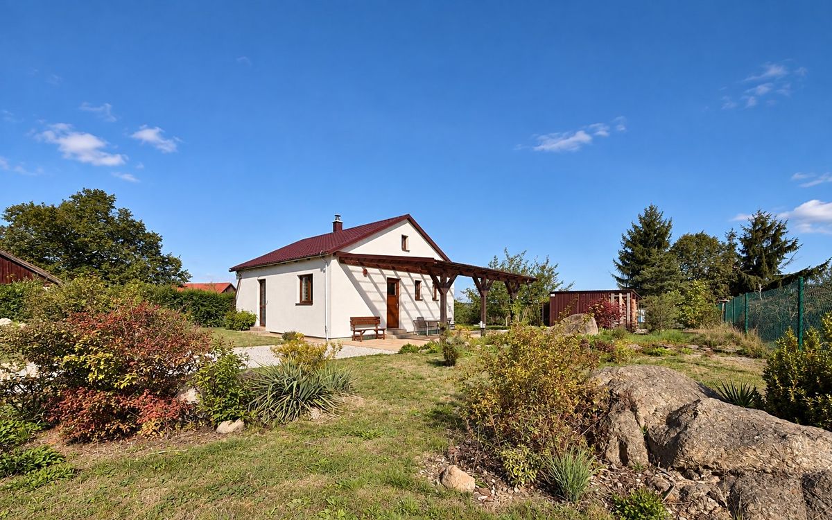 Prodej rodinného domu 52 m², pozemek 782 m²