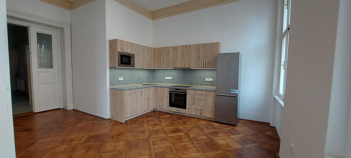 Pronájem bytu 3+kk 100 m² – fotografie 3