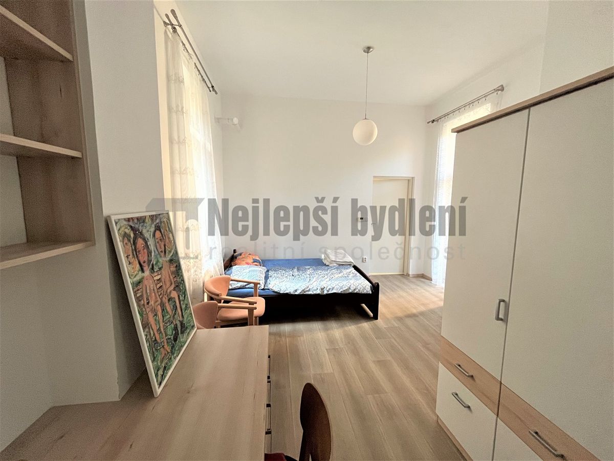 Pronájem bytu 1+1 40 m² – fotografie 4