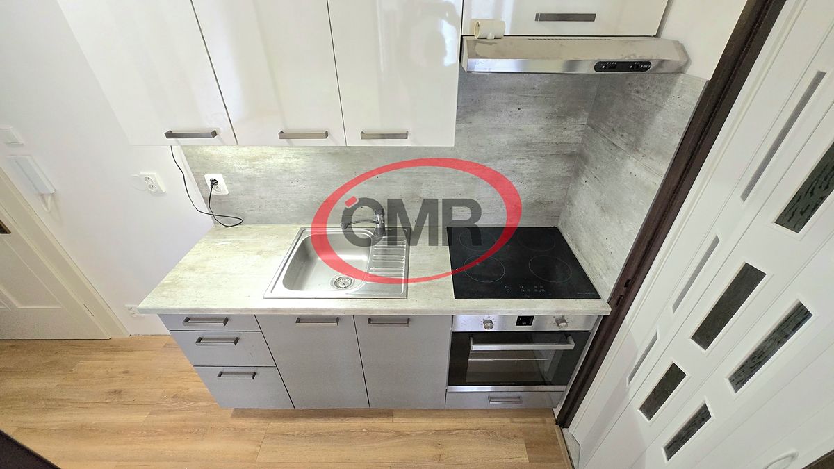 Pronájem bytu 2+kk 43 m²