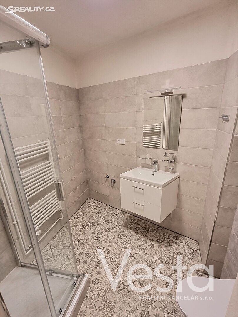 Pronájem bytu 2+kk 50 m² – fotografie 5