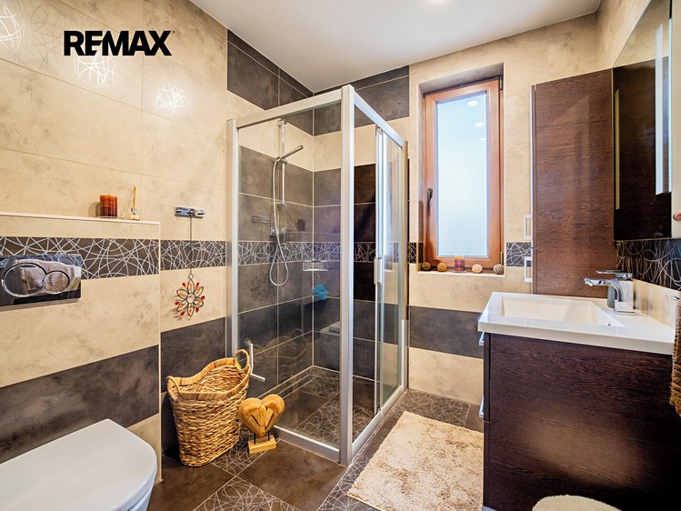 Prodej domu, 300 m² (10 z 31)