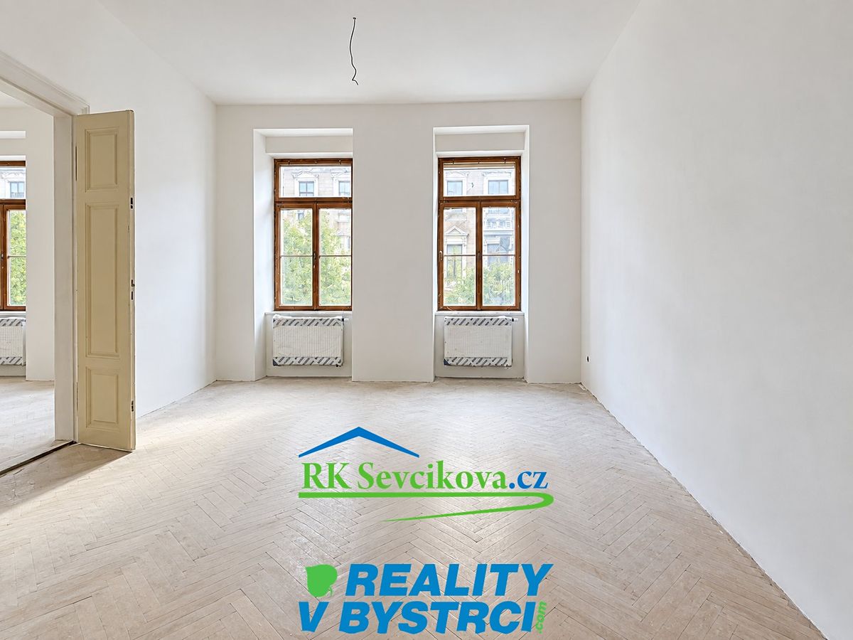 Pronájem bytu 3+1 109 m² – fotografie 2