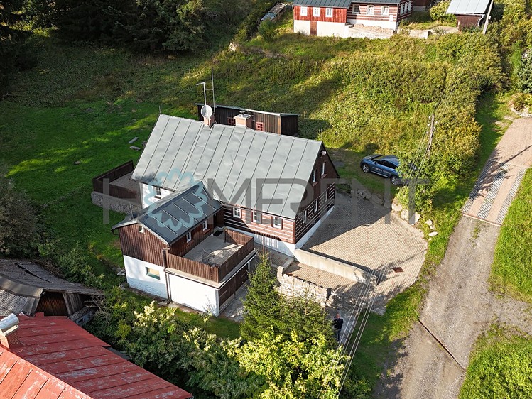 Haus zum Kauf, 150 m² (2 von 26)