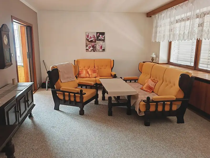 Pronájem rodinného domu 170 m², pozemek 400 m², Žatec – náhled fotky 3